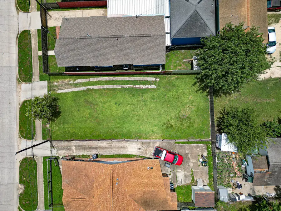 3207 Eastex Freeway, Houston, TX 77026 - #2