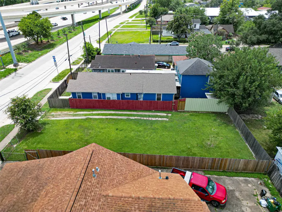 3207 Eastex Freeway, Houston, TX 77026 - #3