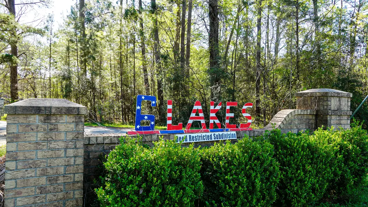 000 Barrett, Cleveland, TX 77327 - #1