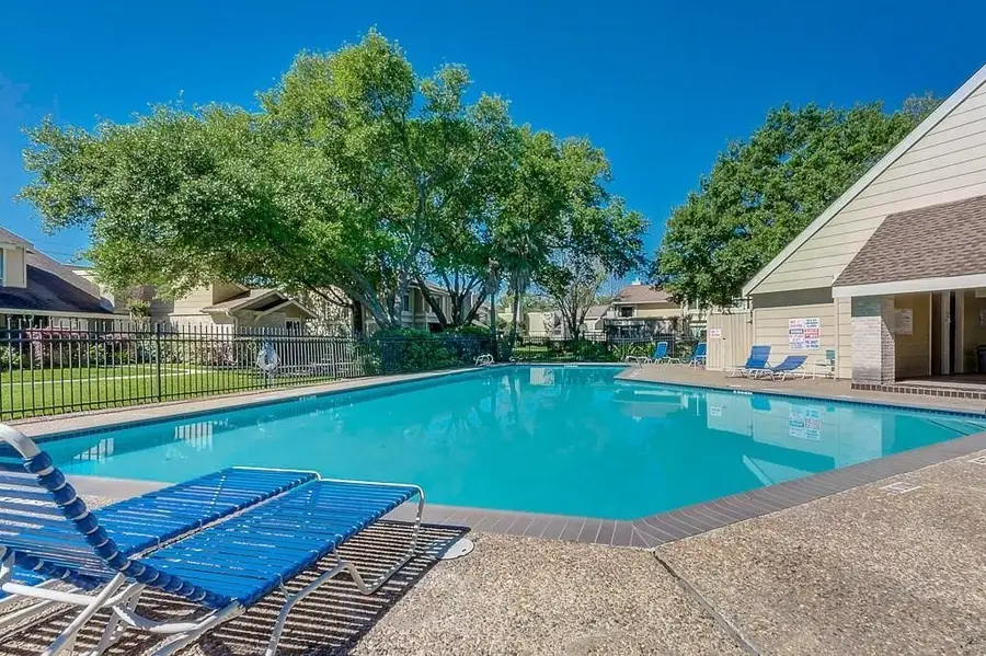 11691 Village Place Drive #263, Houston, TX 77077 - Image #3