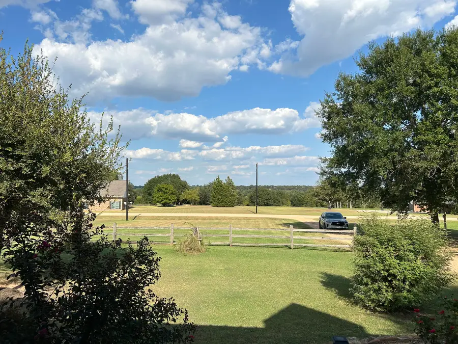 6130 Homeland Lane, Brenham, TX 77833 - Image #3