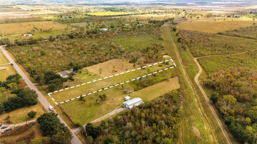 1824 County Road 382, Rosharon, TX 77583 - Image #2