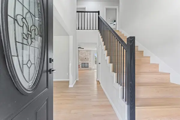 15439 Woodhorn Drive, Houston, TX 77062