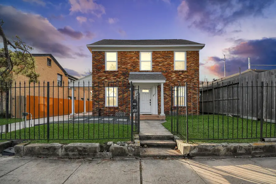 1508 Ridgewood Street, Houston, TX 77006 - Image #2