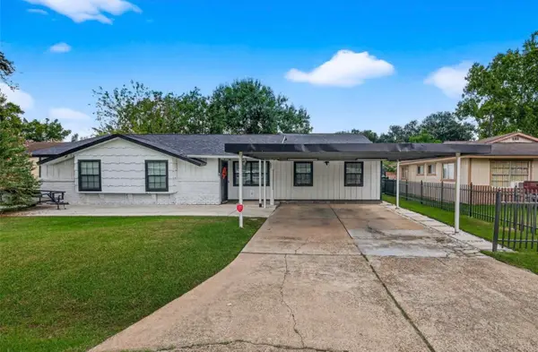 1246 Mitchell Road, Houston, TX 77037