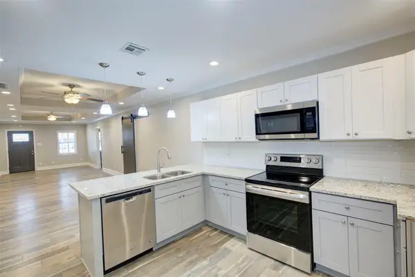 4220 Delhi Street, Houston, TX 77022