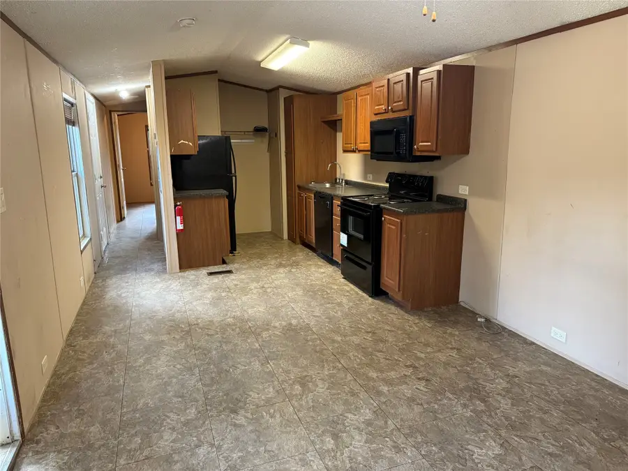 3708 Commerce St Cr, Damon, TX 77430 - Image #3