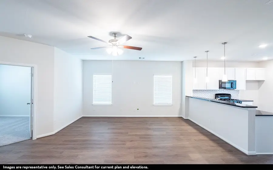 8023 Jasper Meadows Way, Angleton, TX 77515 - Image #2