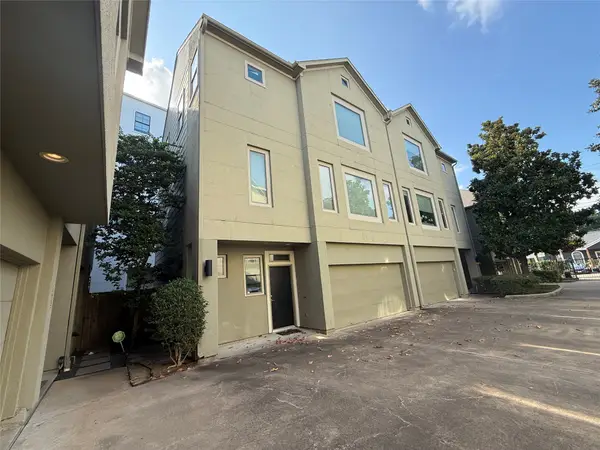 4330 Center Street, Houston, TX 77007