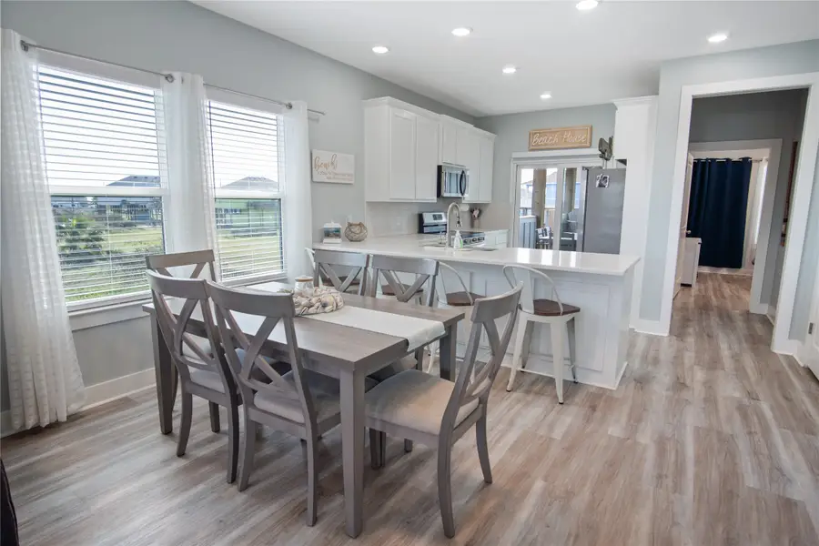 985 B Gulf Road, Crystal Beach, TX 77650 - Image #3