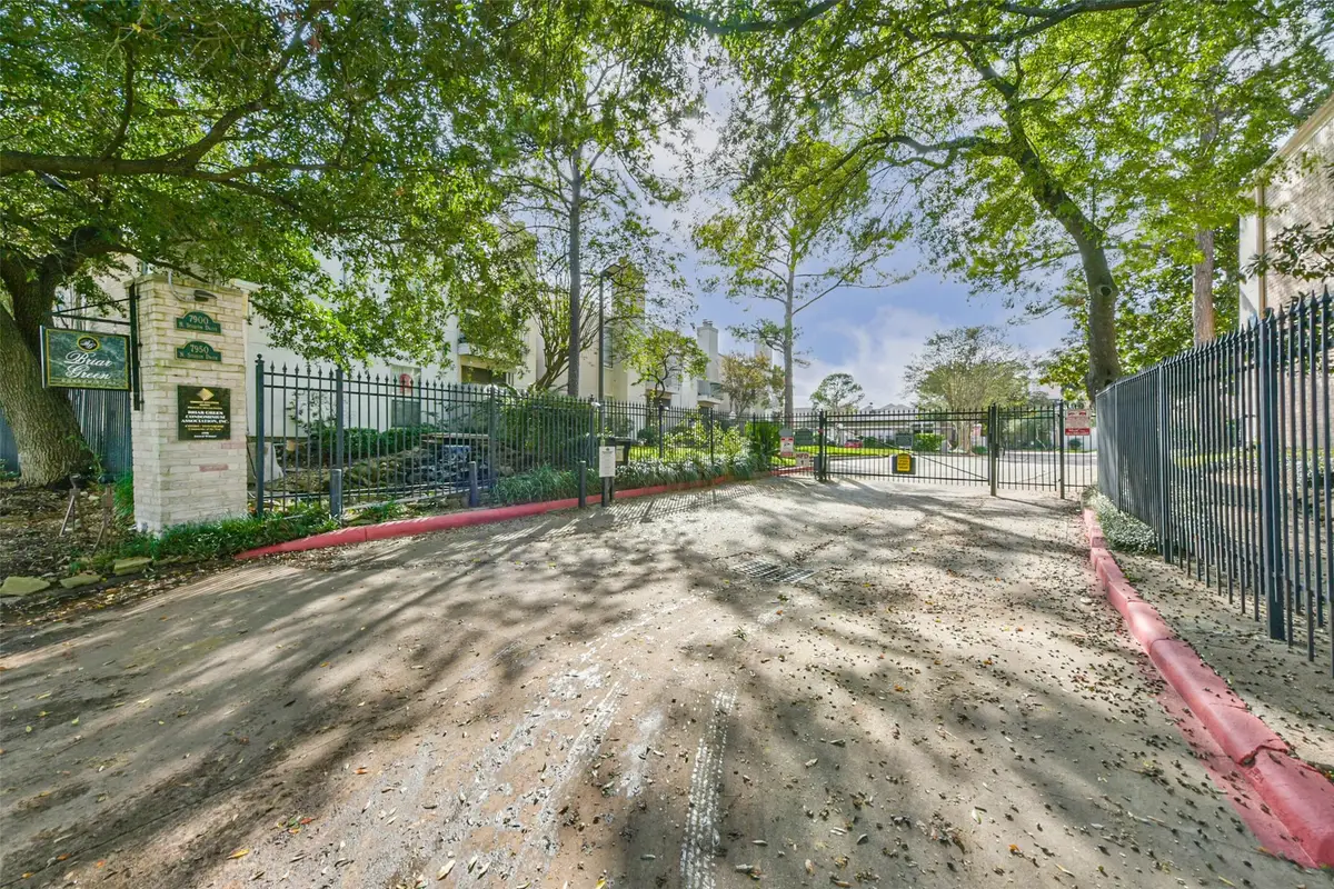 7900 N Stadium Drive #16, Houston, TX 77030 - Image #1