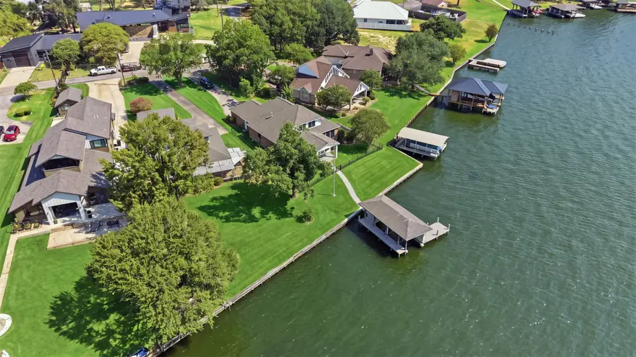 16457 Hunters Trail, Montgomery, TX 77356 - #2