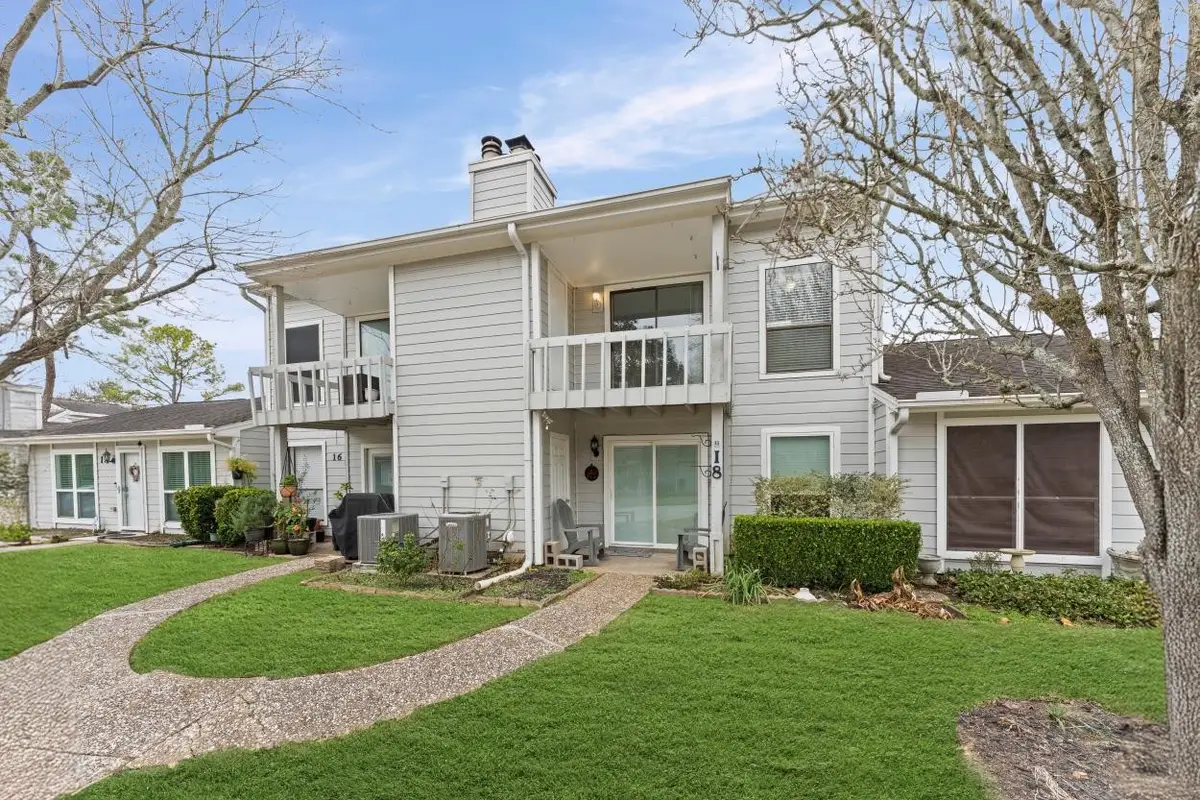 19 Hideaway Drive, Friendswood, TX 77546 - #1