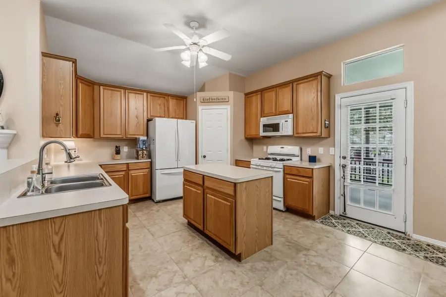 273 Sunset Path S, Conroe, TX 77316 - #2