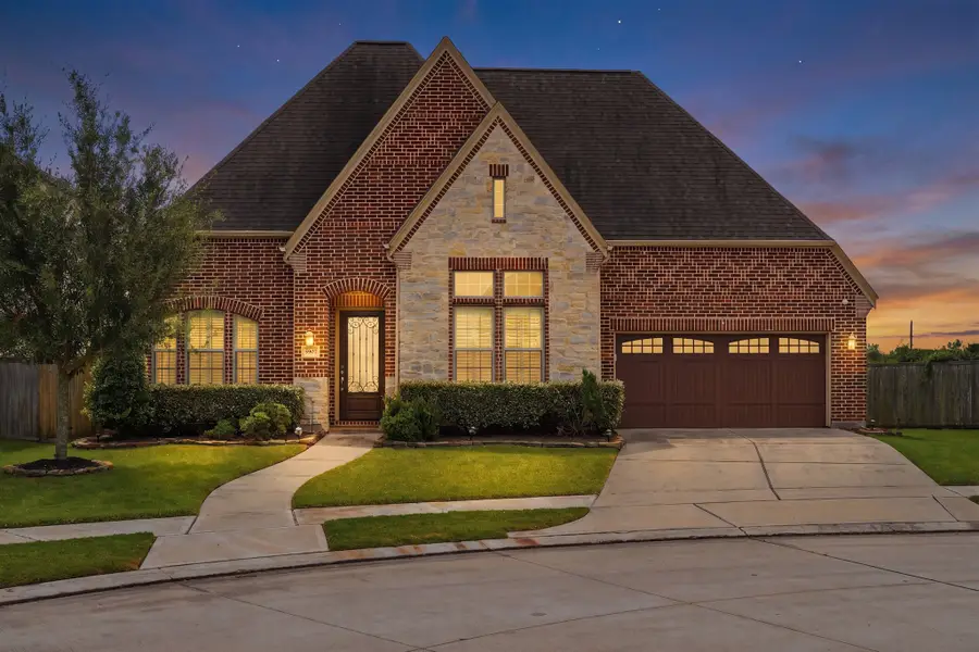5907 Carrada Falls Court, Sugar Land, TX 77479 - #2