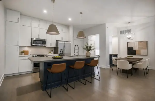 1901 Post Oak Boulevard #2110, Houston, TX 77056