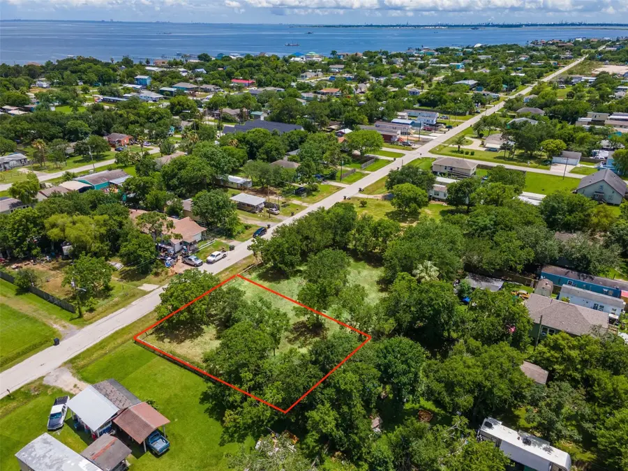 410 7th Street, San Leon, TX 77539 - #2