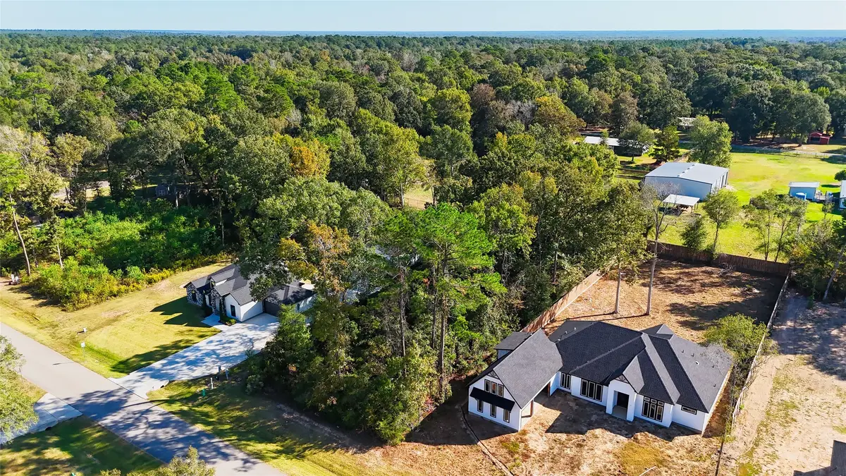 187 County Road 6606, Dayton, TX 77535 - #1