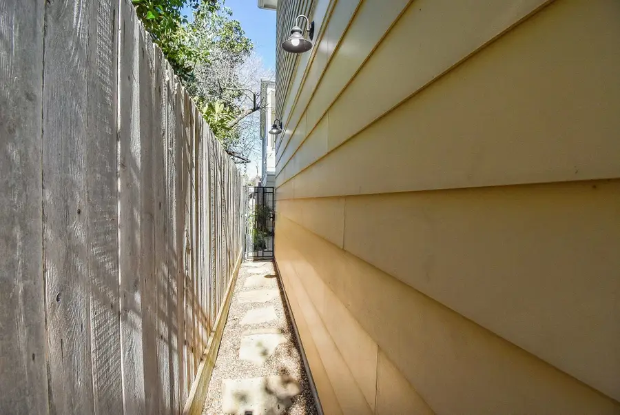 1036 Kern Street, Houston, TX 77009 - Image #2