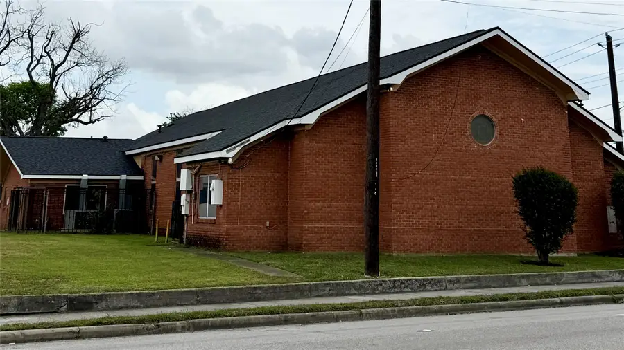 7309 N Main Street, Houston, TX 77022 - #3