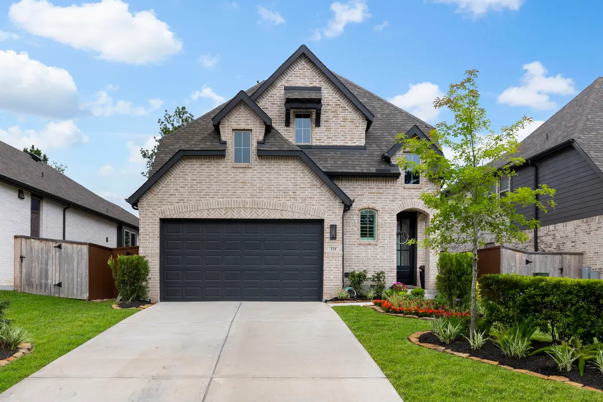 221 Sky Top Drive, Montgomery, TX 77316 - #1