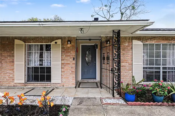 13807 Templar Lane, Sugar Land, TX 77498