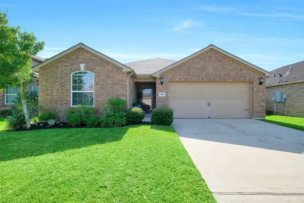 9415 Gold Mountain Drive, Rosharon, TX 77583
