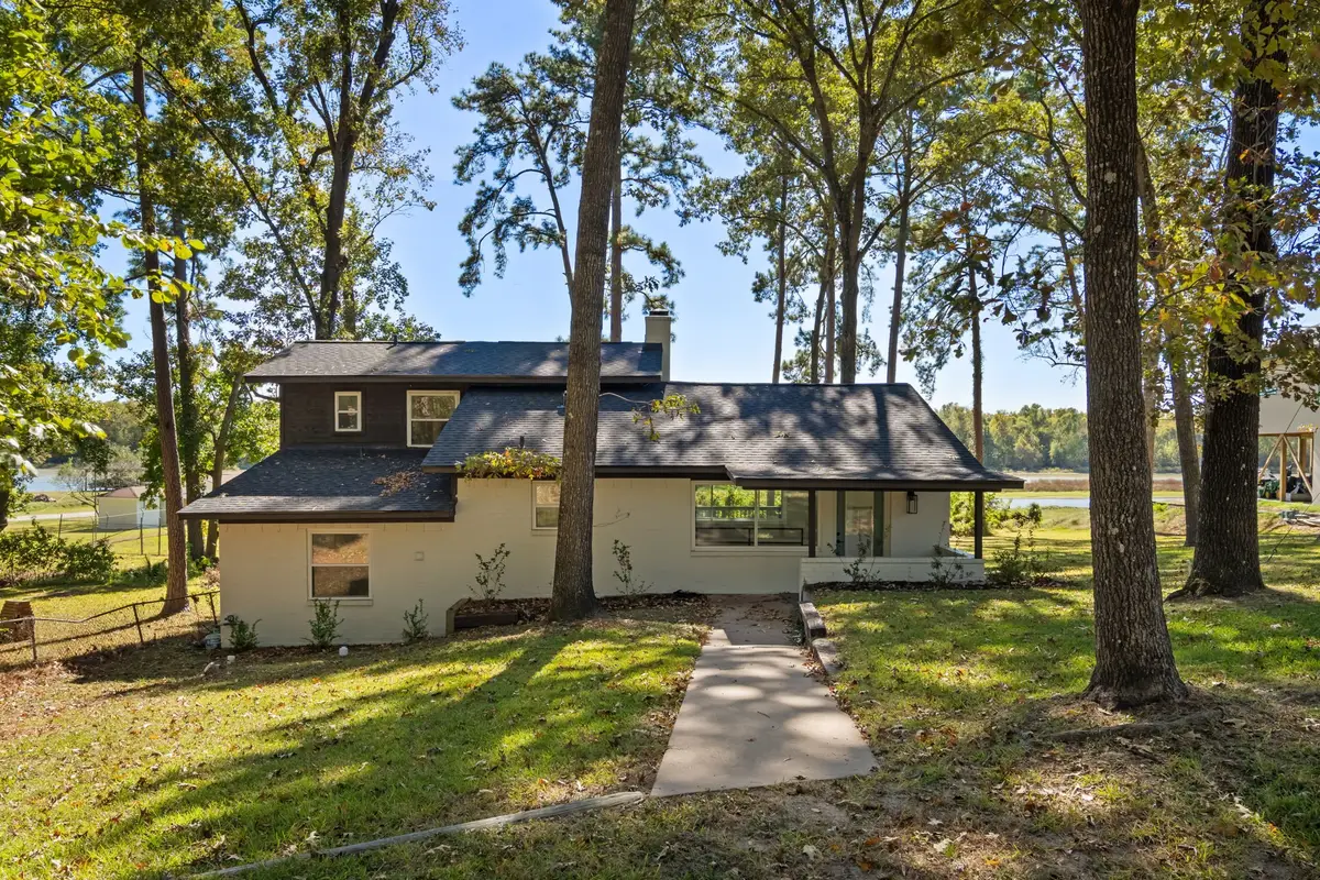 284 Hackberry Street, Trinity, TX 75862 - Image #1