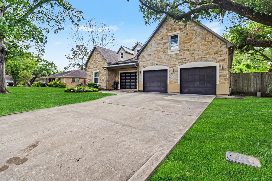 9507 Meadowglen Lane, Houston, TX 77063 - #2