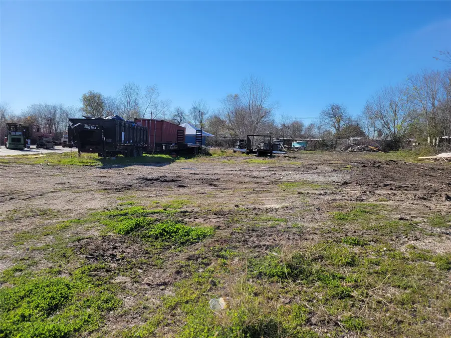 14042 Ambrose Street, Houston, TX 77045 - #2