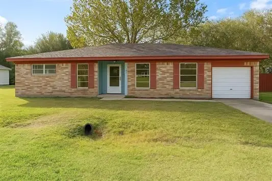 136 Campbell Road, Winnie, TX 77665