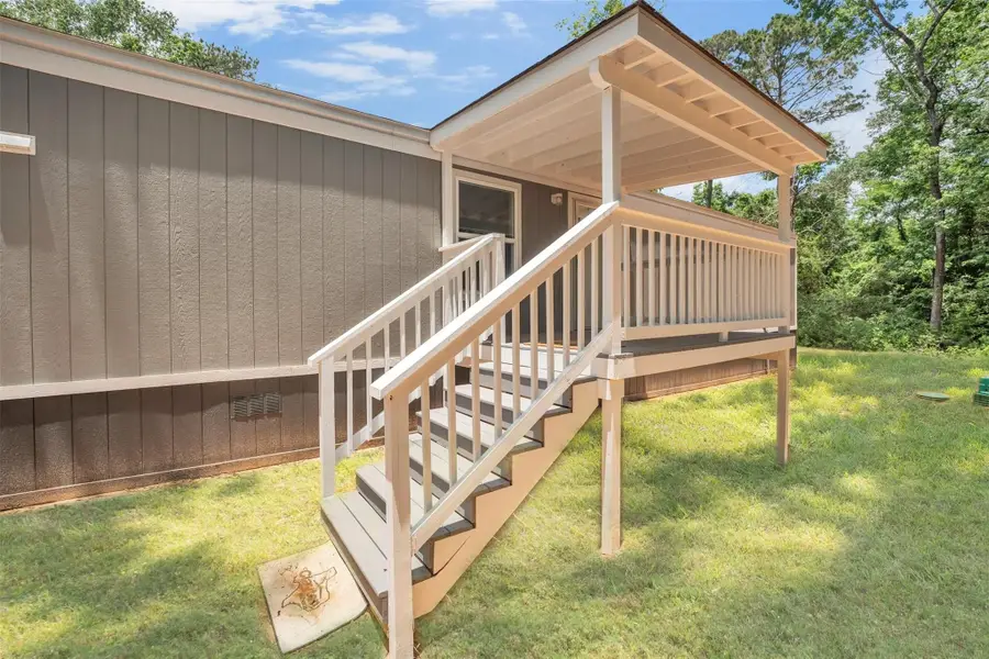 15586 Aspen Drive, Montgomery, TX 77356 - #2