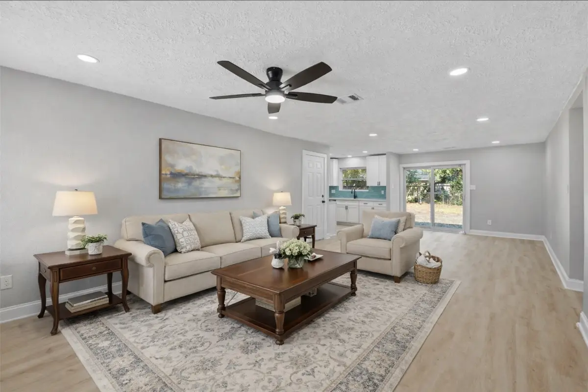 5531 Elm Tree Drive, Houston, TX 77048 - Image #1