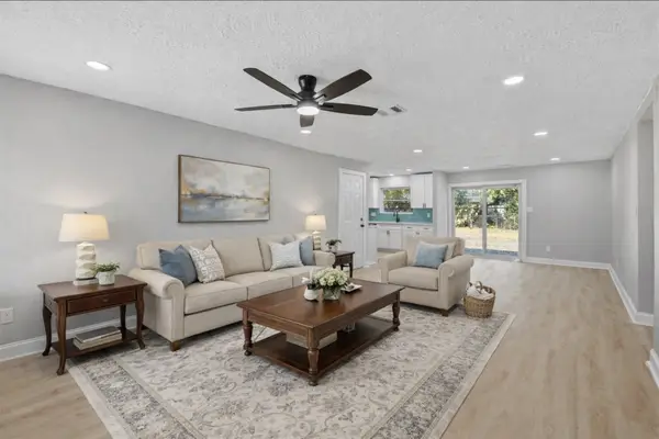 5531 Elm Tree Drive, Houston, TX 77048