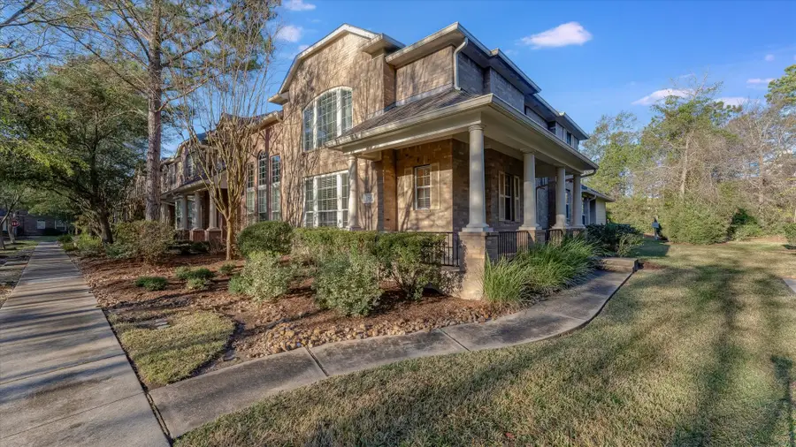 23 W Pipers Green Street, The Woodlands, TX 77382 - Image #3