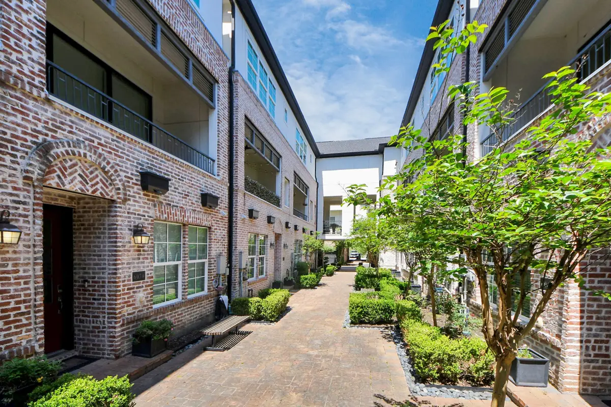 6072 Kansas Street, Houston, TX 77007 - #1