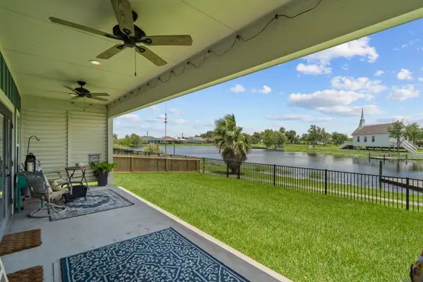 639 29th Street, San Leon, TX 77539