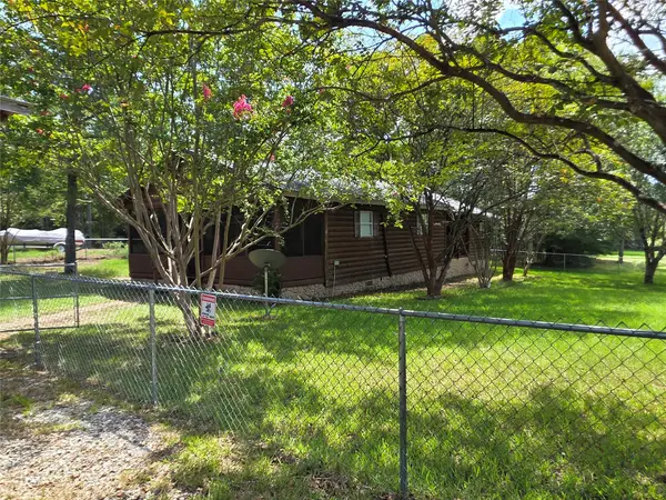 530 Kingwood Drive, Trinity, TX 75862