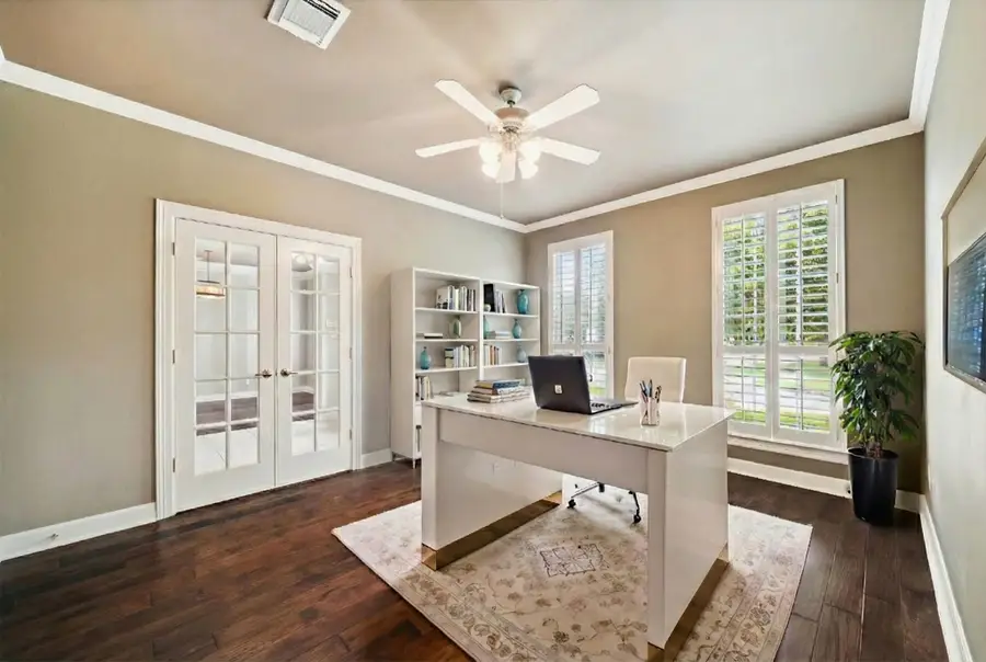 1611 Hill Spring Drive, Sugar Land, TX 77479 - Image #3