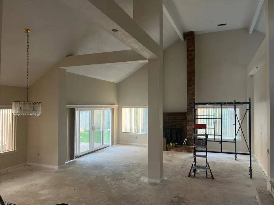 11731 Wickchester Lane, Houston, TX 77043 - Image #2