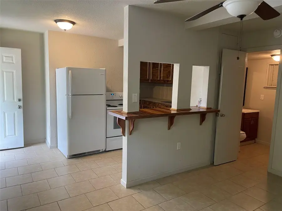 319 Melbourne Street, Houston, TX 77022 - #2