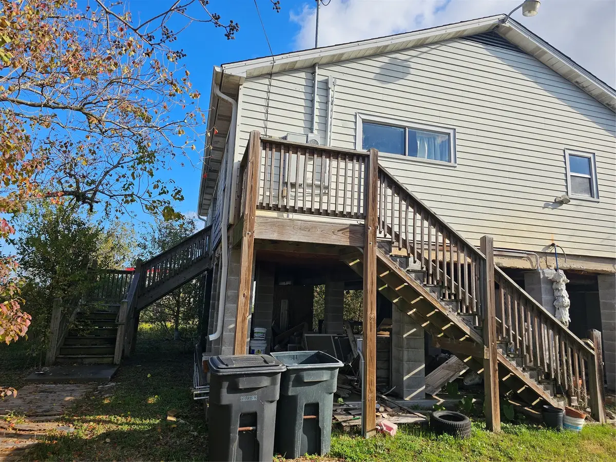 1616 Avenue R, Dickinson, TX 77539 - Image #1