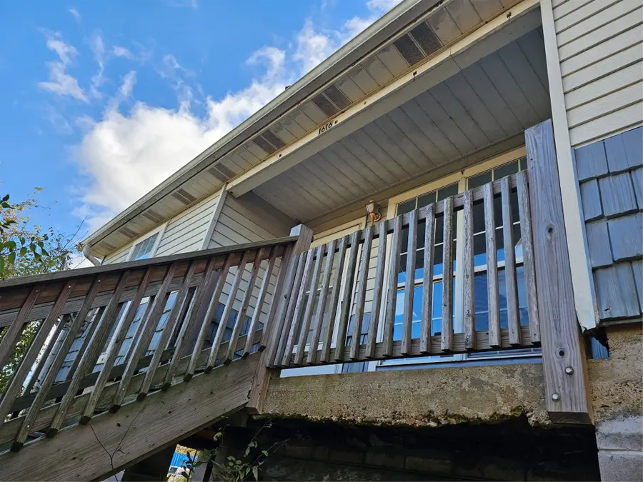 1616 Avenue R, Dickinson, TX 77539 - Image #2