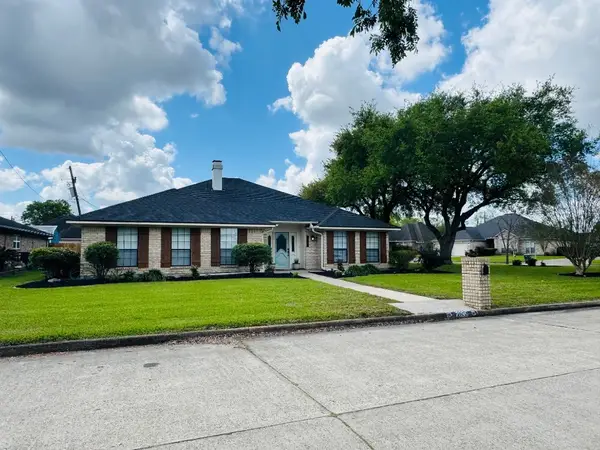 7095 Glen Willow Drive, Beaumont, TX 77706
