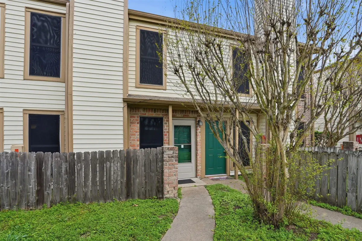 2200 Cypress Landing Drive #A3, Houston, TX 77090 - #1