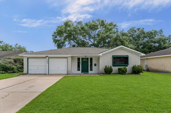 16203 Rill Lane, Houston, TX 77062