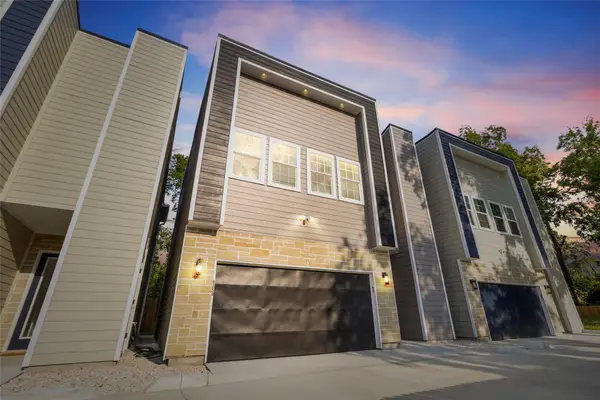 825 Paul Quinn Street #B, Houston, TX 77091