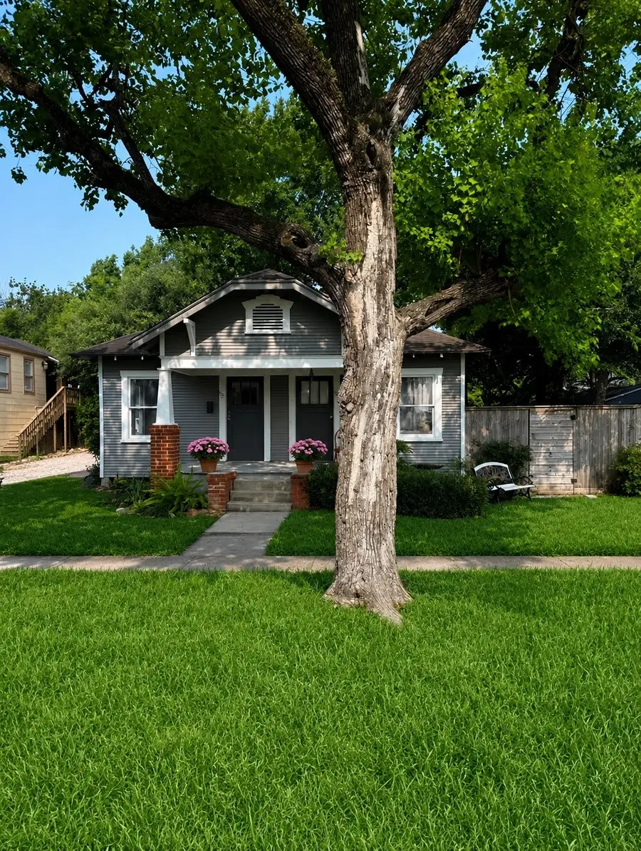 1321 Beverly Street, Houston, TX 77008 - #2