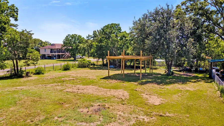 701 Stephenson Avenue, Anahuac, TX 77514 - #2