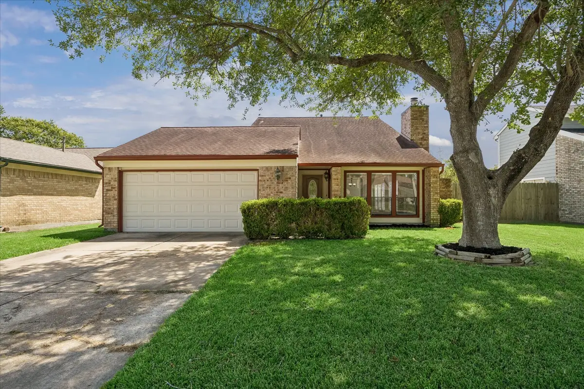 15714 Pipers View Drive, Houston, TX 77598 - #1